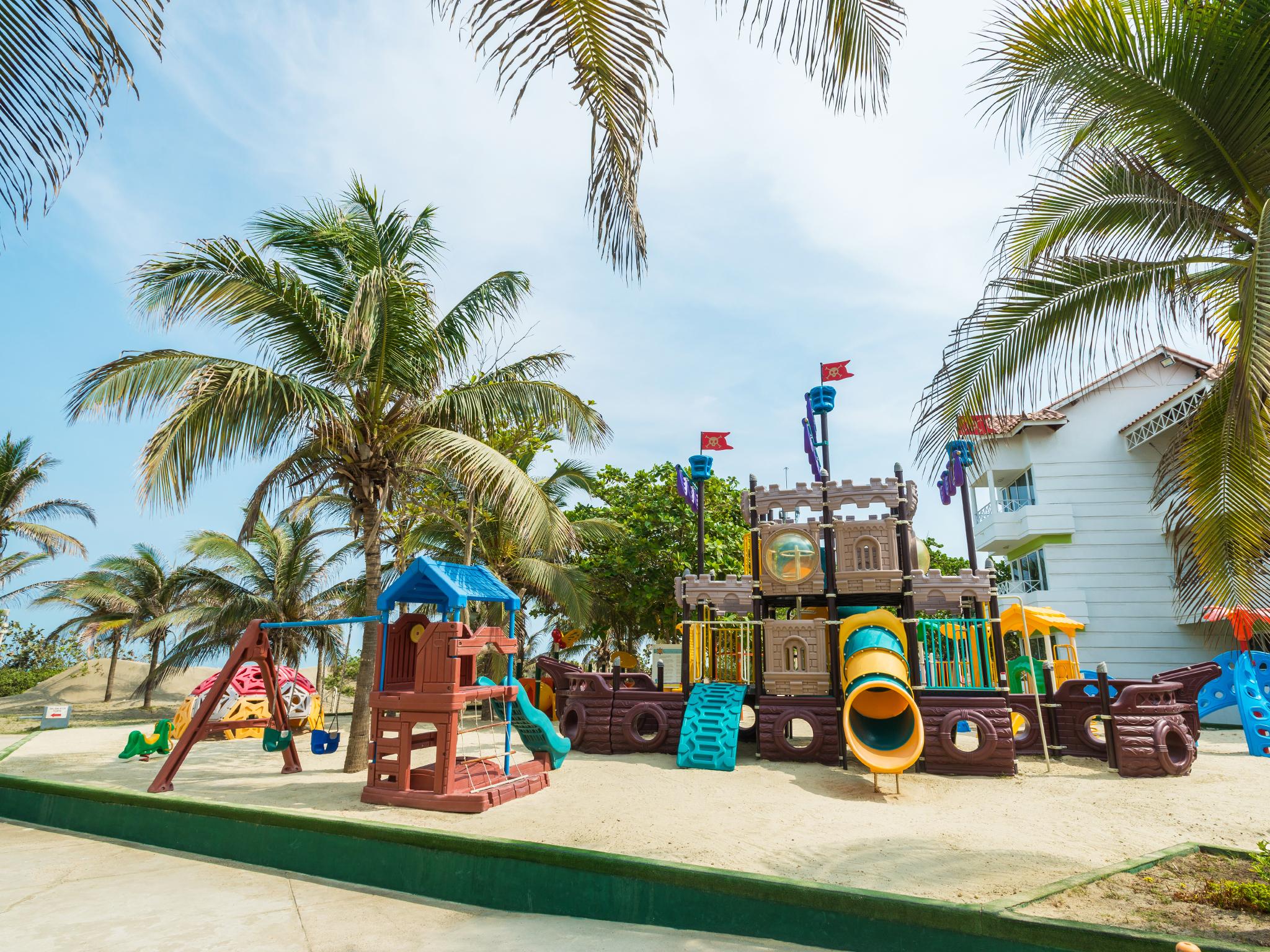 Hotel Las Americas Casa De Playa Cartagena Exterior photo Playground at the resort